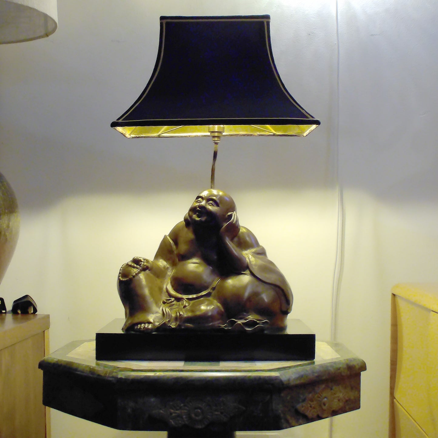 French Mid-Century Bronze Buddha Table Lamp with Pagoda Shade