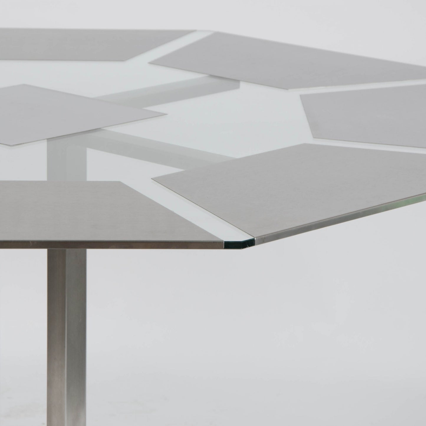 Nadine Charteret Dining Table