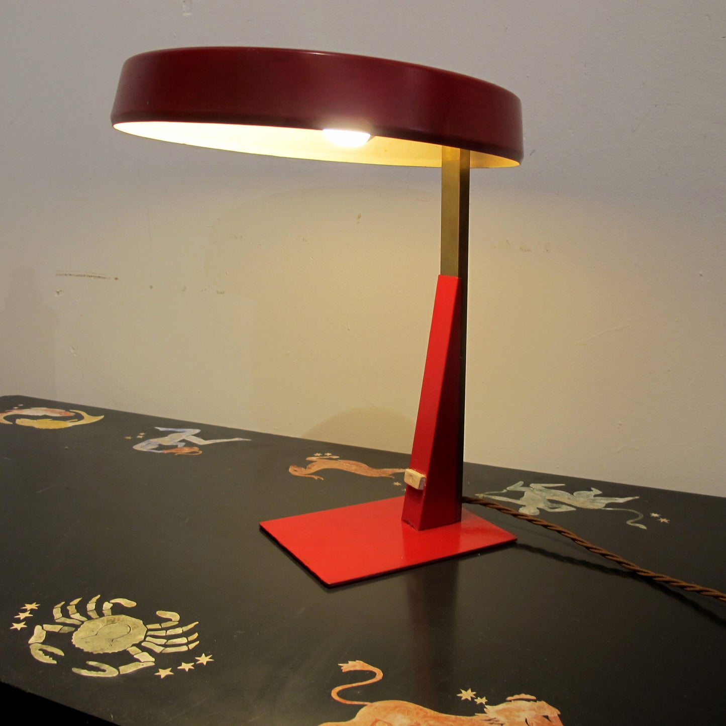 Mid-Century Flying Saucer Adjustable Red Desk Lamp, Italian