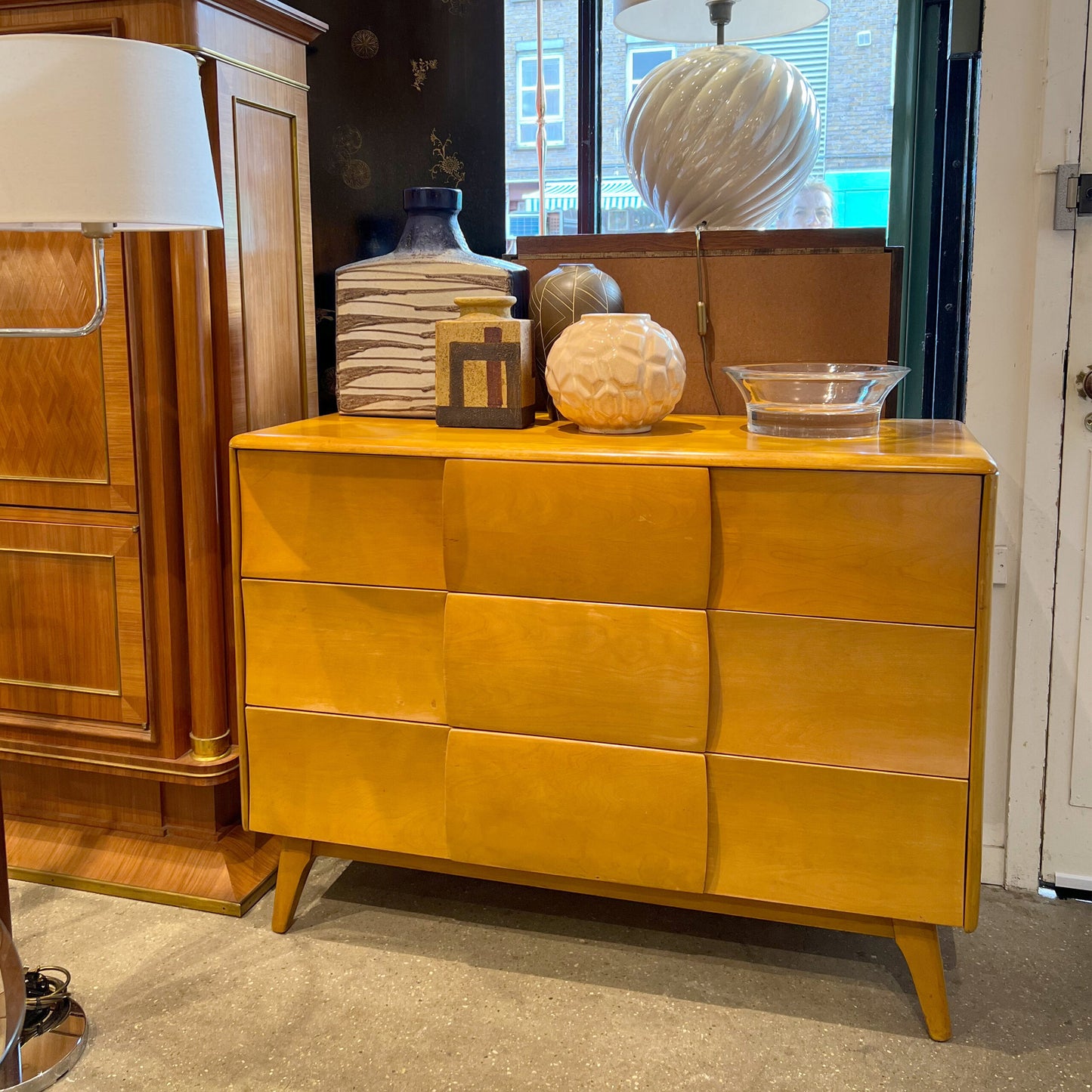 Pair of Vintage Heywood Wakefield "Kohinoor" Blonde Maple Chests of Drawers, American 1960s