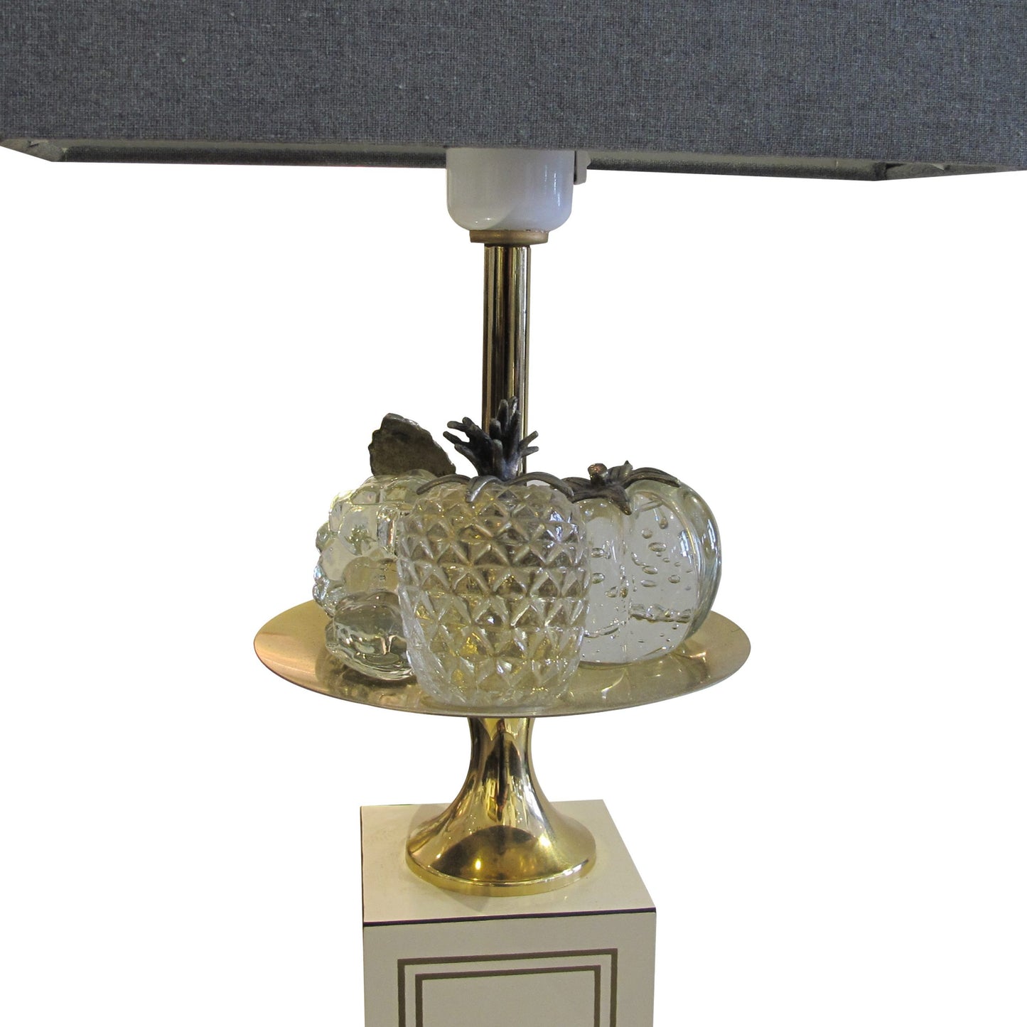 A pair of Maison Le Dauphin table lamps